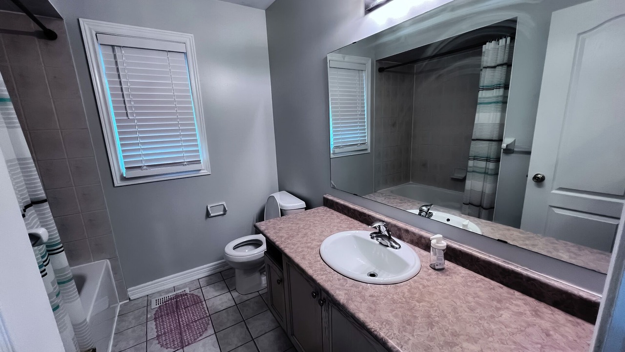 Photo of Bathroom in Meadowvale Village