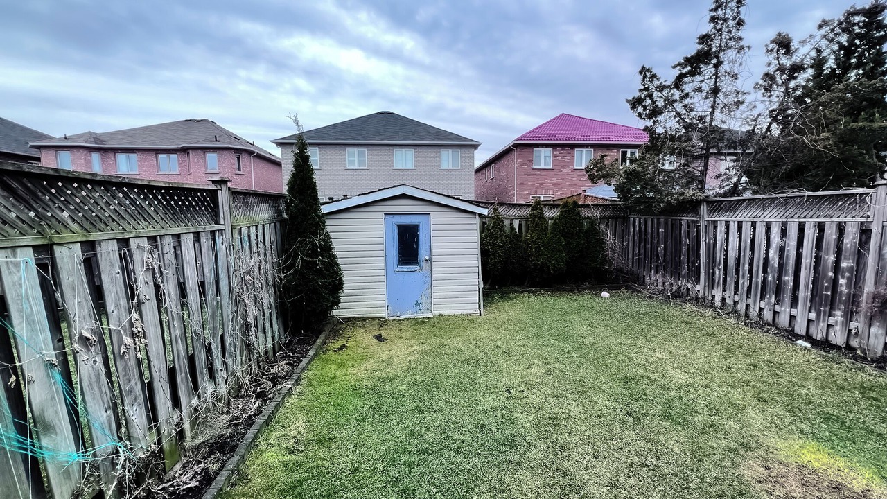 Photo of Outdoor in Meadowvale Village