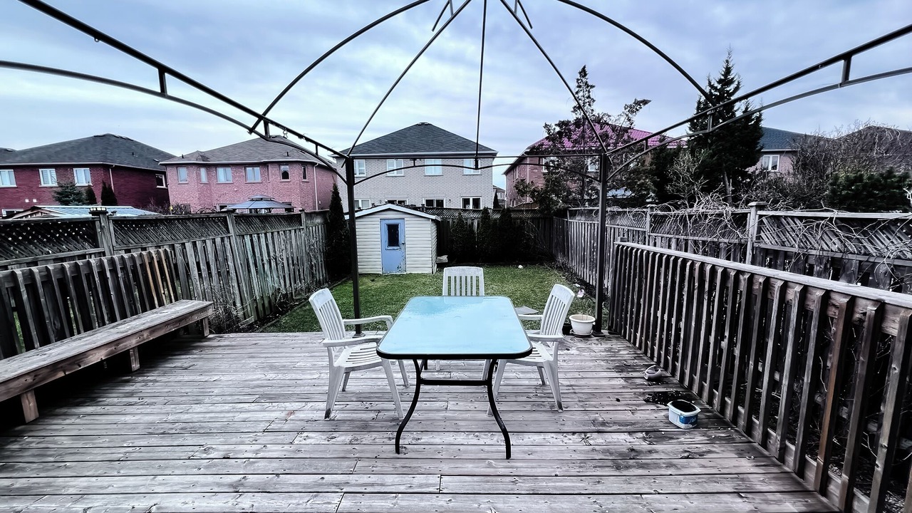 Photo of Outdoor in Meadowvale Village