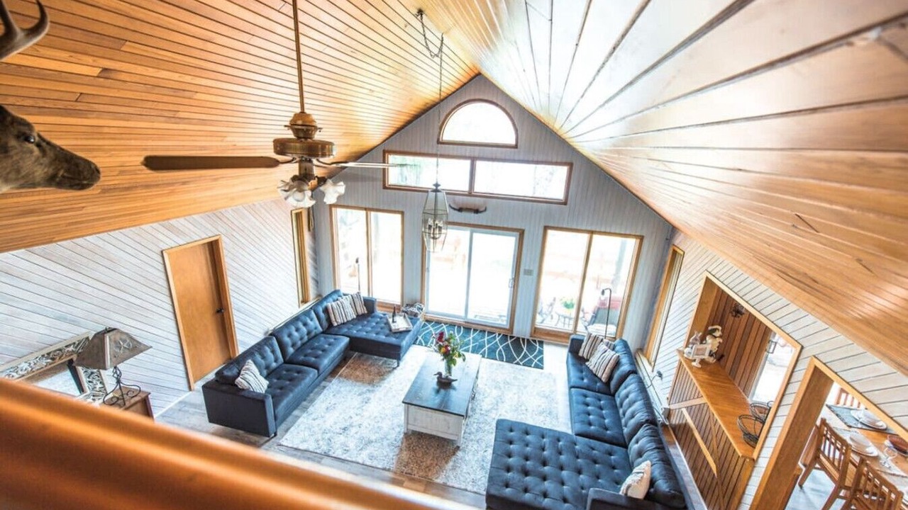 Photo of Livingroom in Douro-Dummer