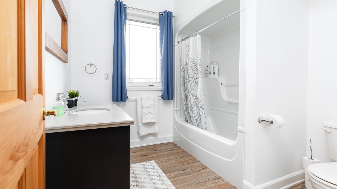 Photo of Bathroom in Bracebridge
