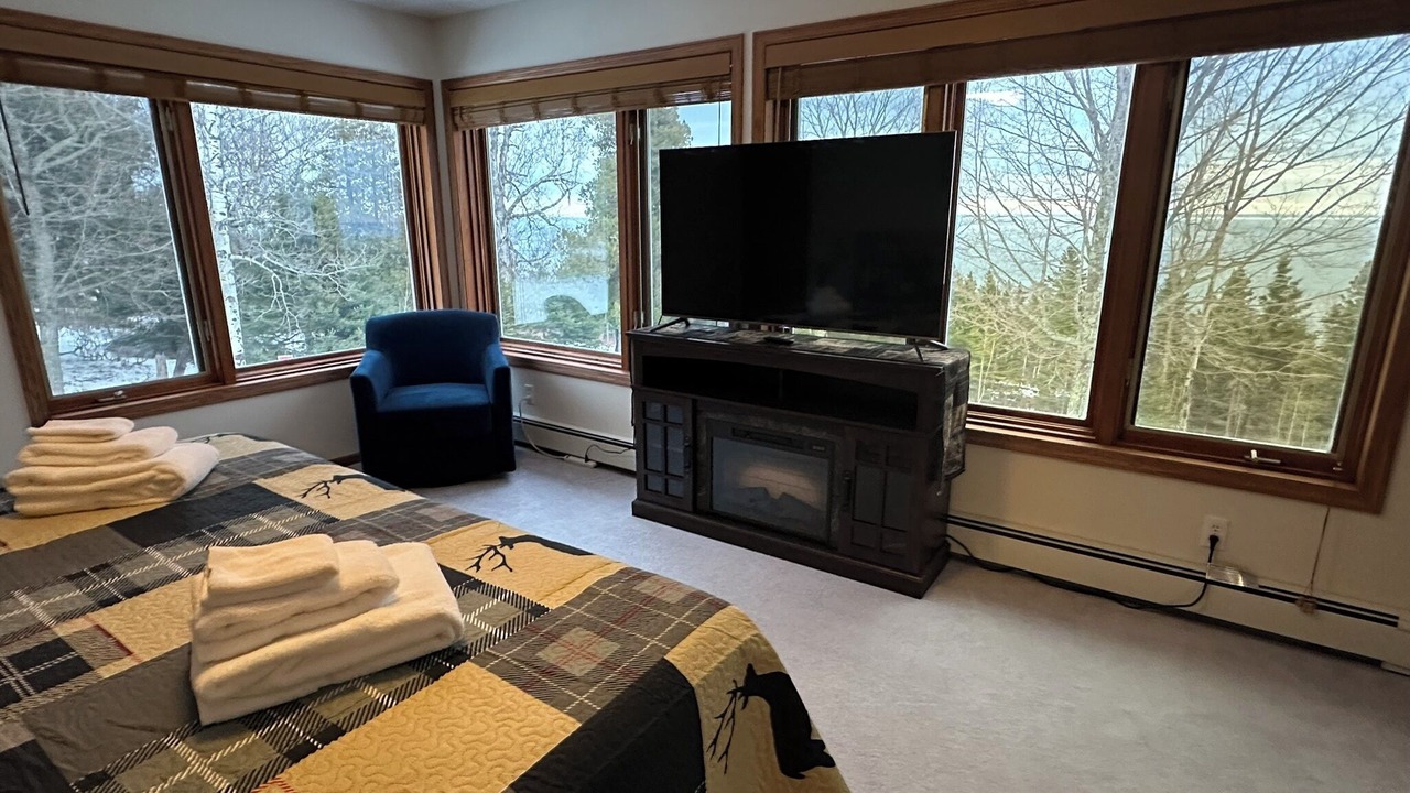 Photo of Bedroom in Two Harbors