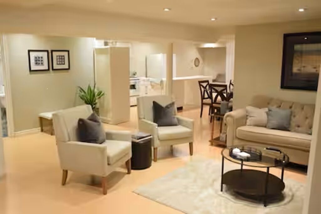 Photo of Livingroom in Pickering