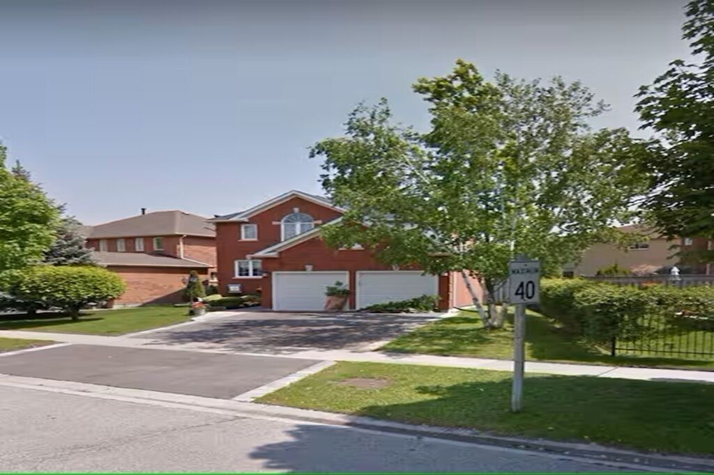 Photo of Outdoor in Pickering
