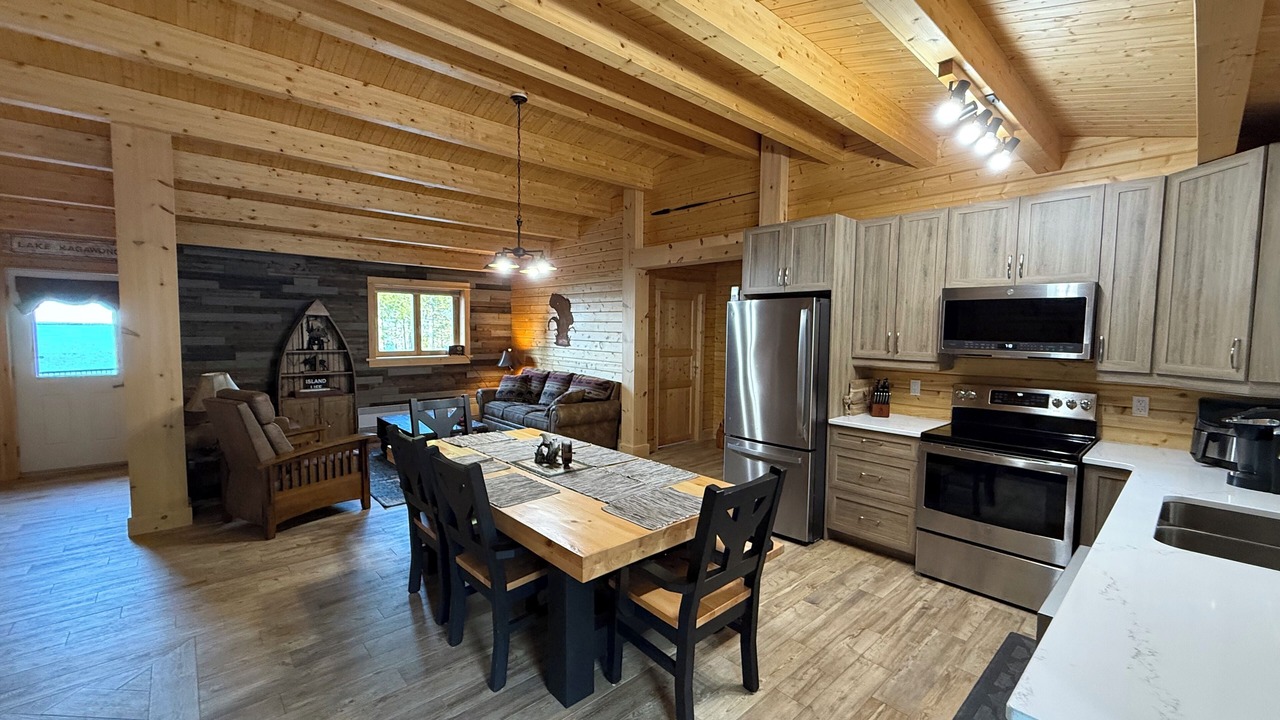 Photo of Kitchen in Manitoulin District