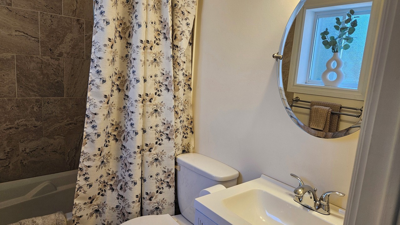 Photo of Bathroom in Callander