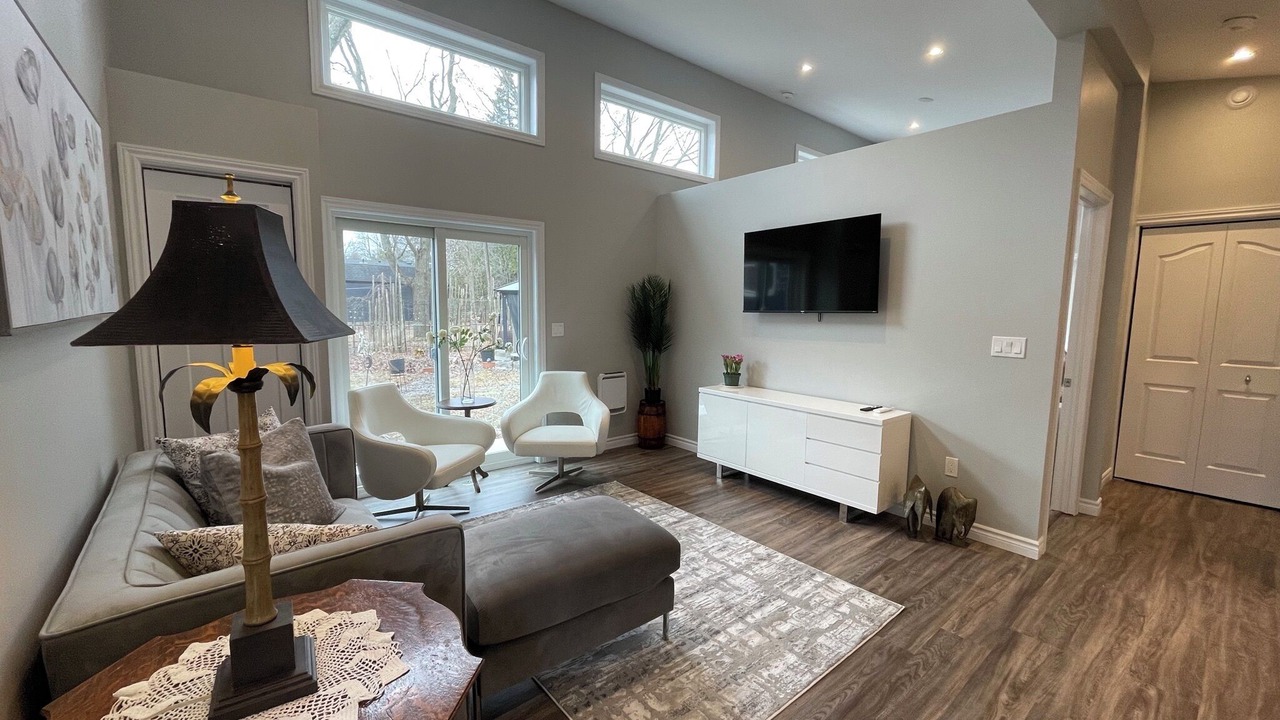 Photo of Livingroom in Kingston