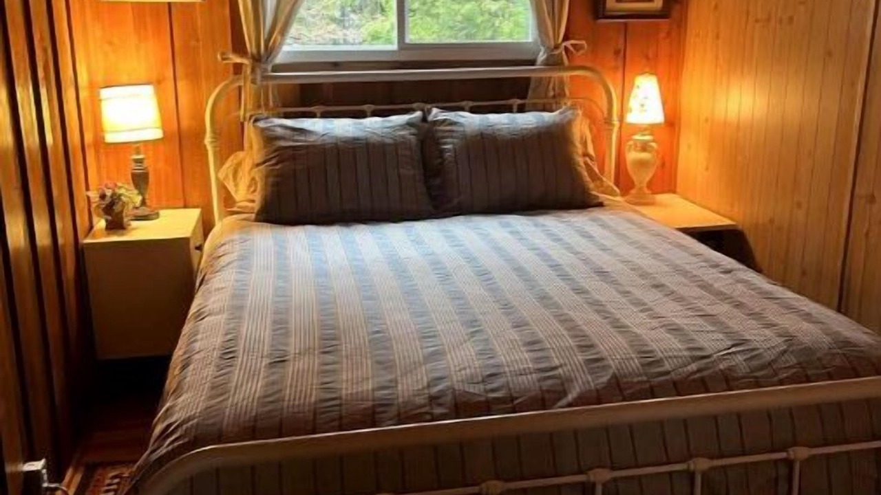 Photo of Bedroom in Bonnechere Valley