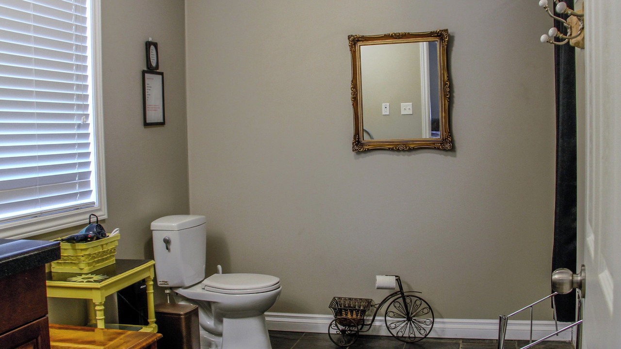 Photo of Bathroom in Miller Lake