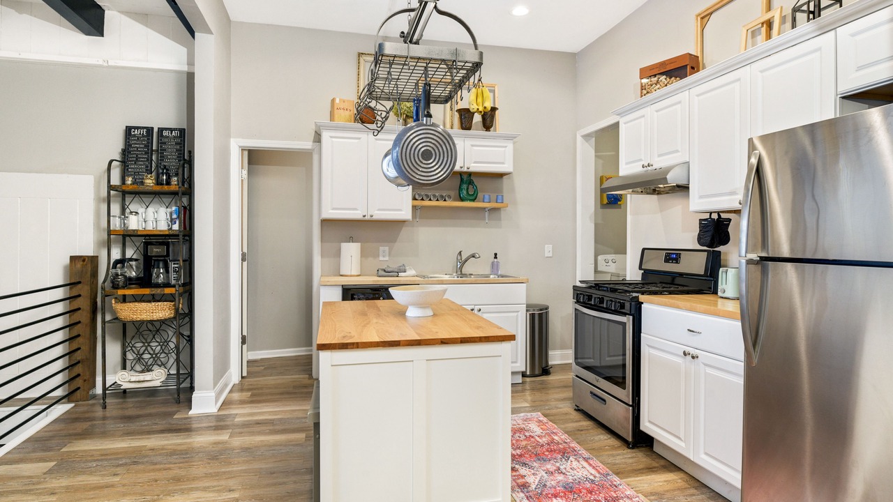 Photo of Kitchen in West Seventh