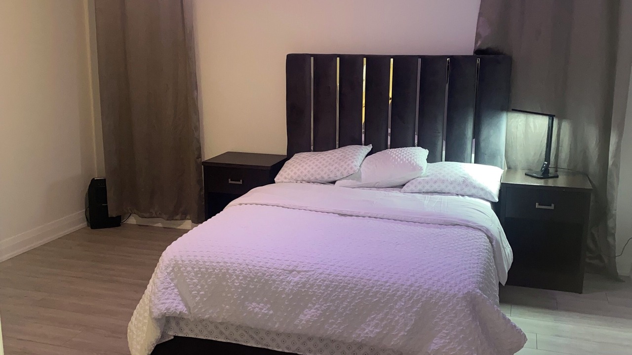 Photo of Bedroom in Oakville