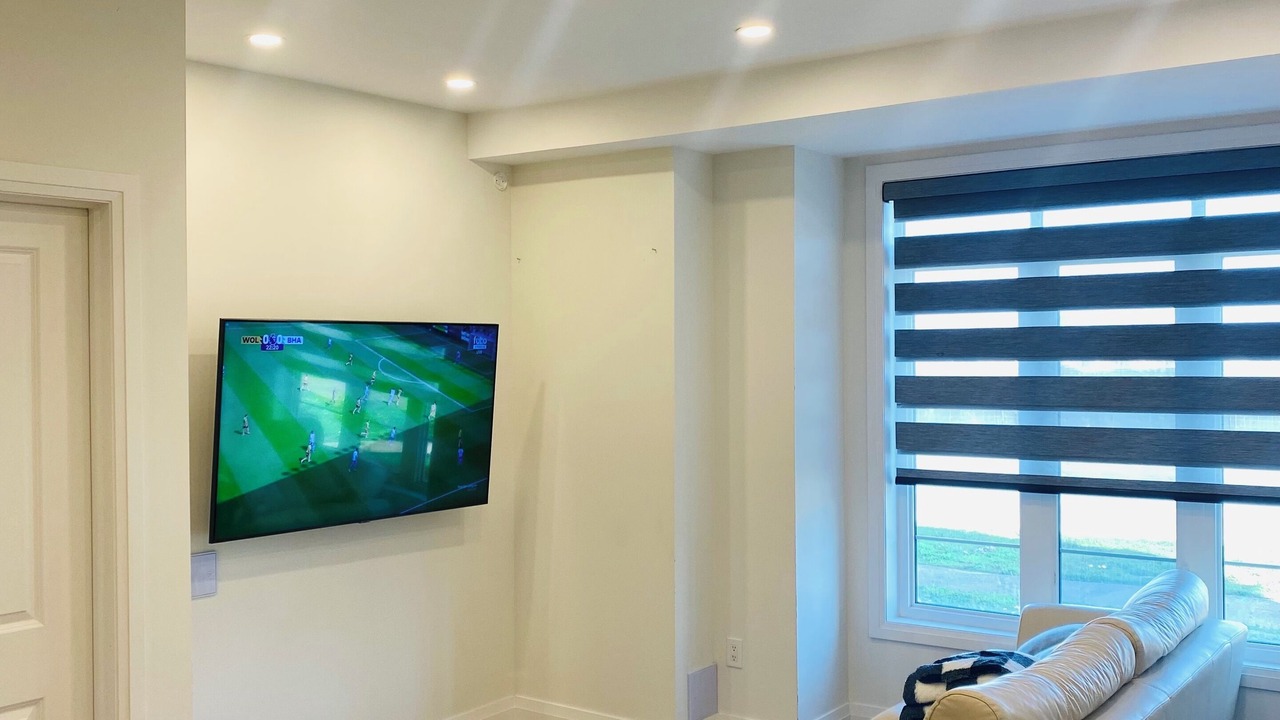 Photo of Livingroom in Oakville