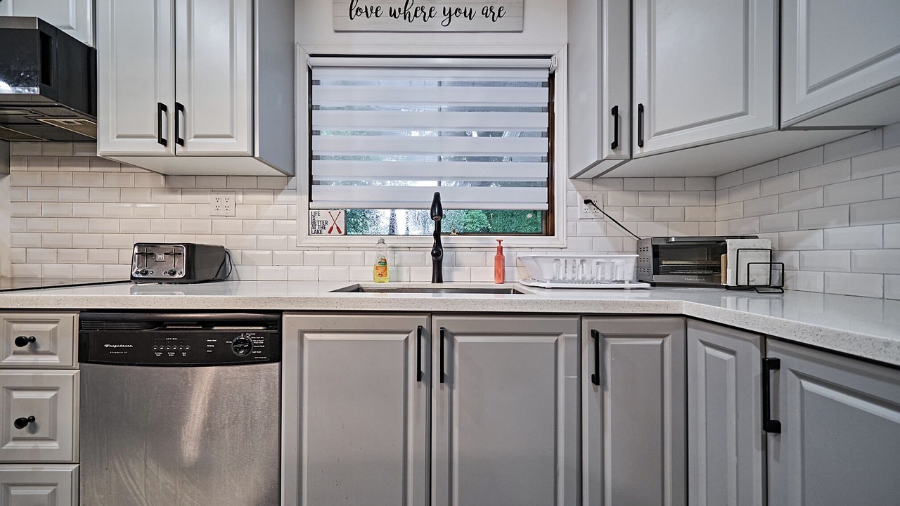 Photo of Kitchen in Coboconk