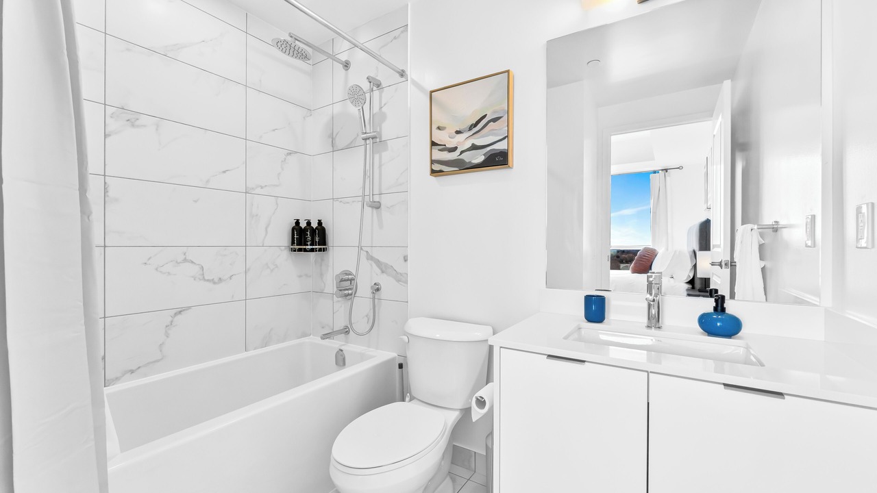 Photo of Bathroom in Mississauga Valleys