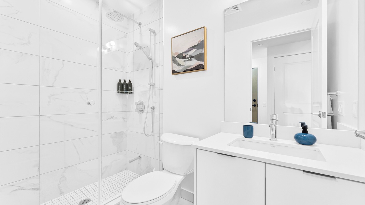 Photo of Bathroom in Mississauga Valleys