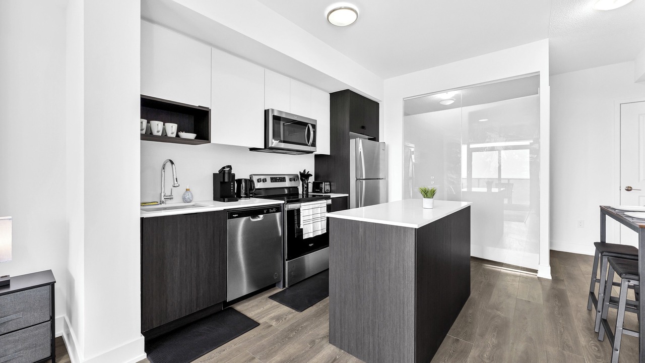 Photo of Kitchen in Mississauga Valleys