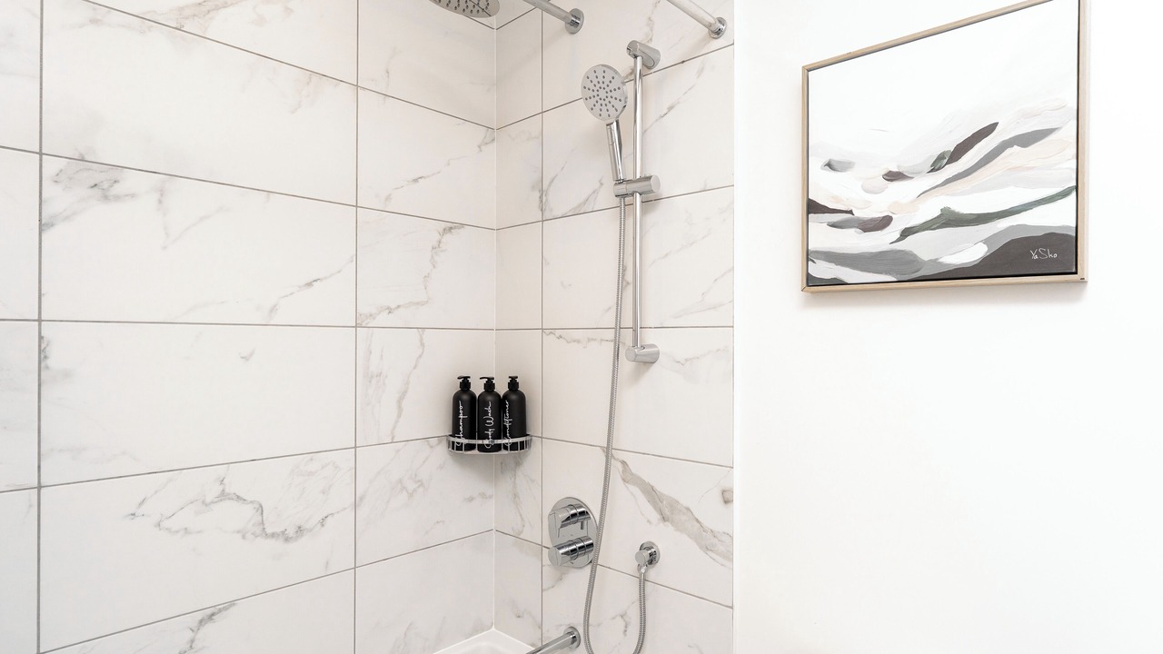 Photo of Bathroom in Mississauga Valleys