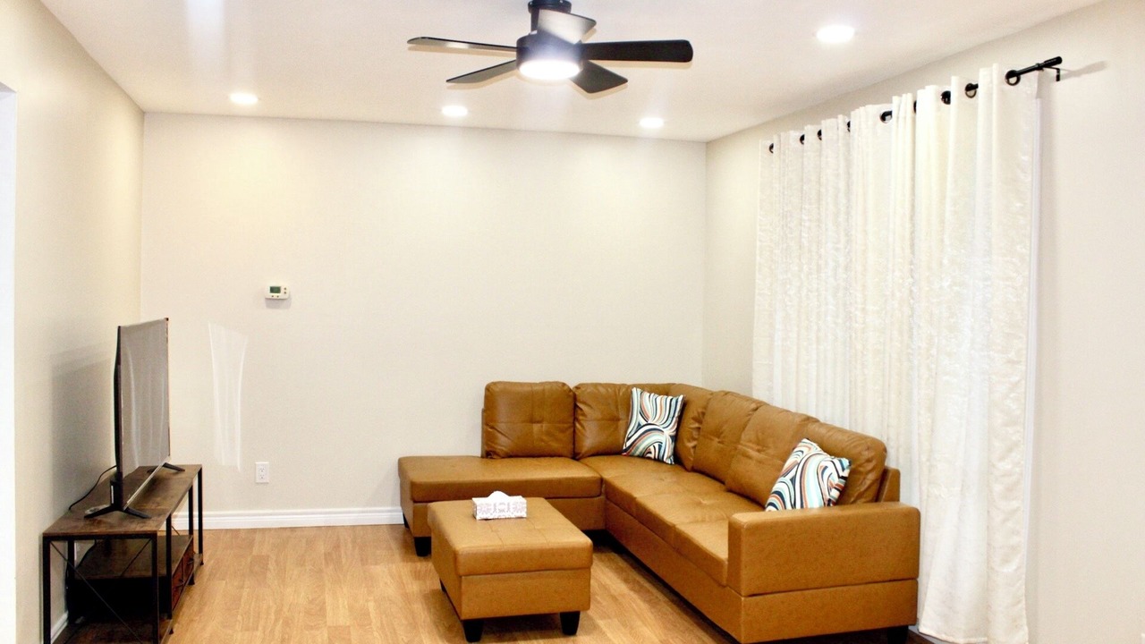 Photo of Livingroom in Timmins