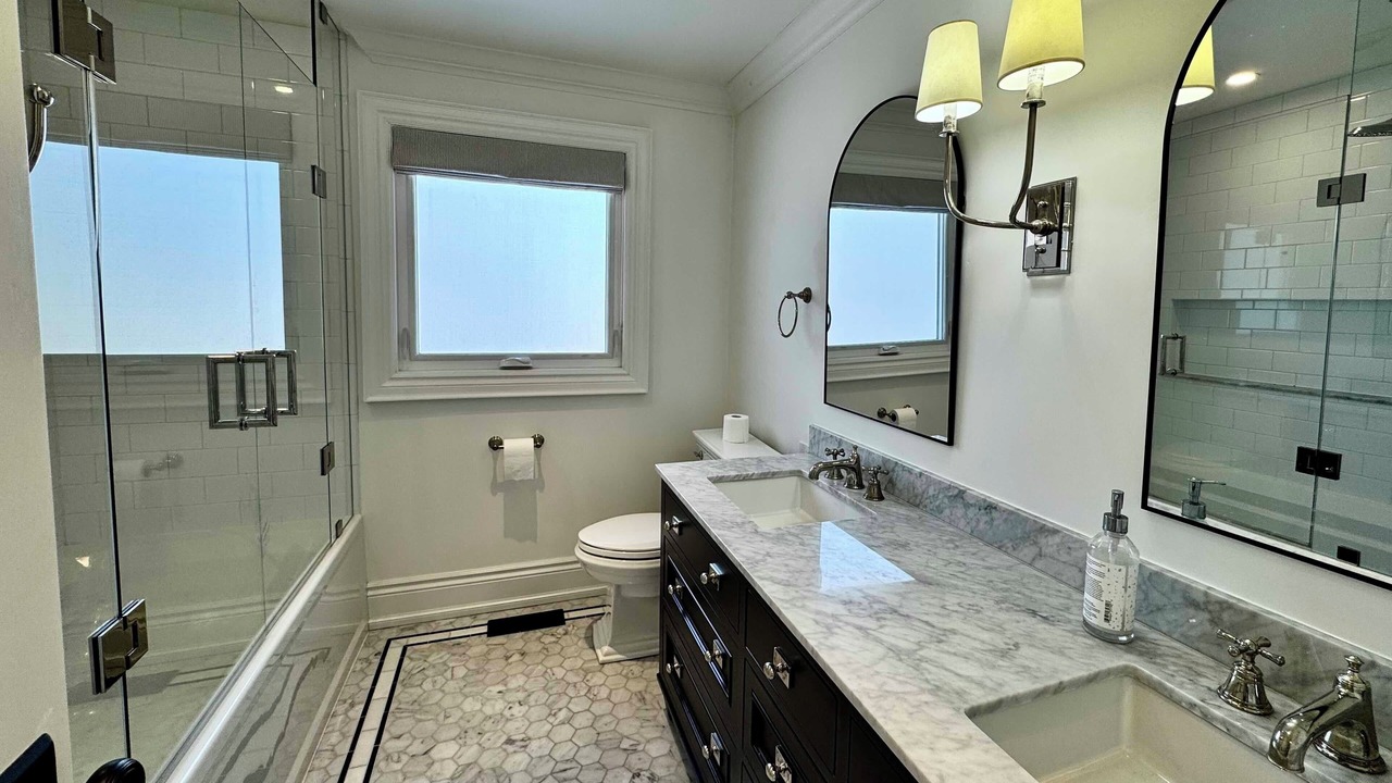 Photo of Bathroom in Oakville