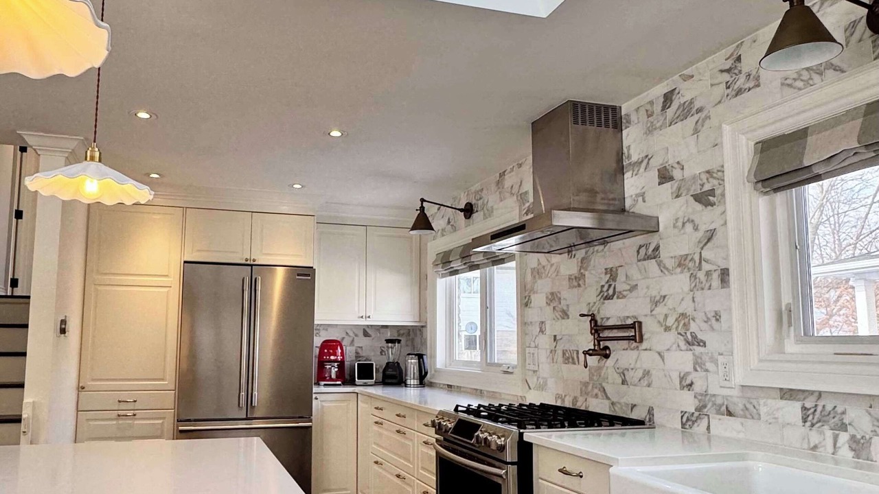 Photo of Kitchen in Oakville
