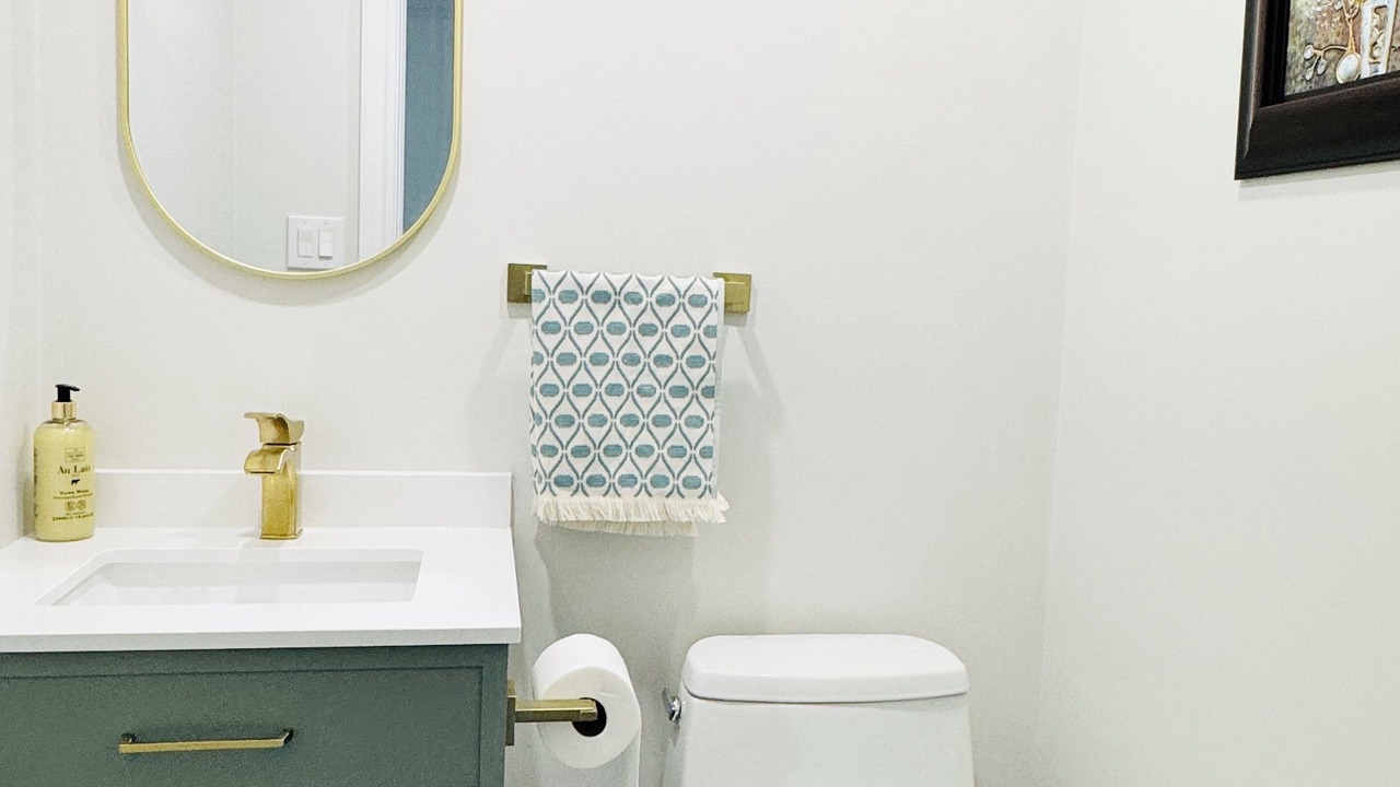 Photo of Bathroom in Oakville