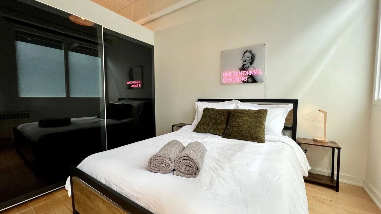 Photo of Bedroom in Riverdale