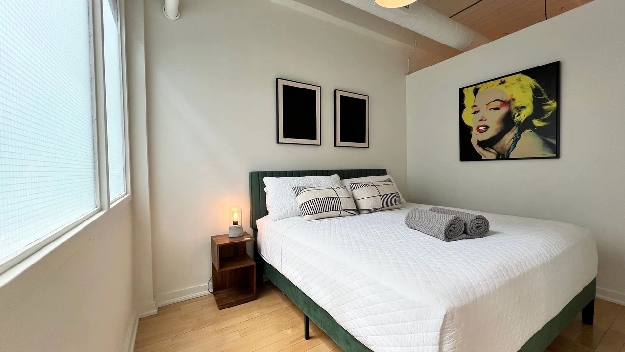 Photo of Bedroom in Riverdale