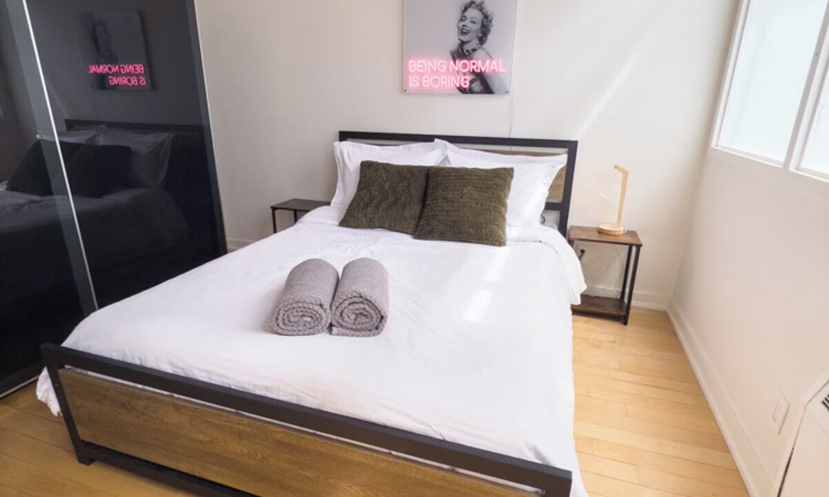 Photo of Bedroom in Riverdale