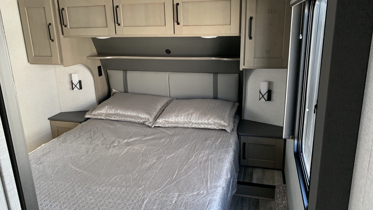 Photo of Bedroom in Walker
