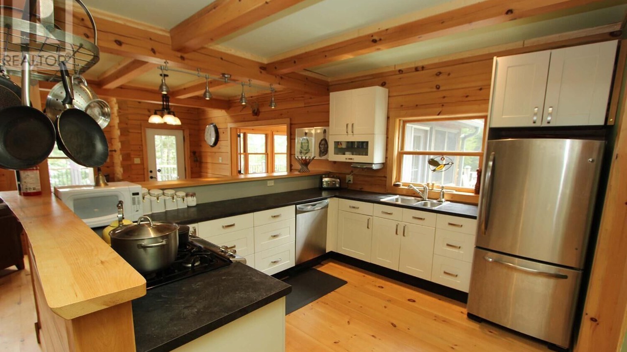 Photo of Kitchen in Marmora and Lake