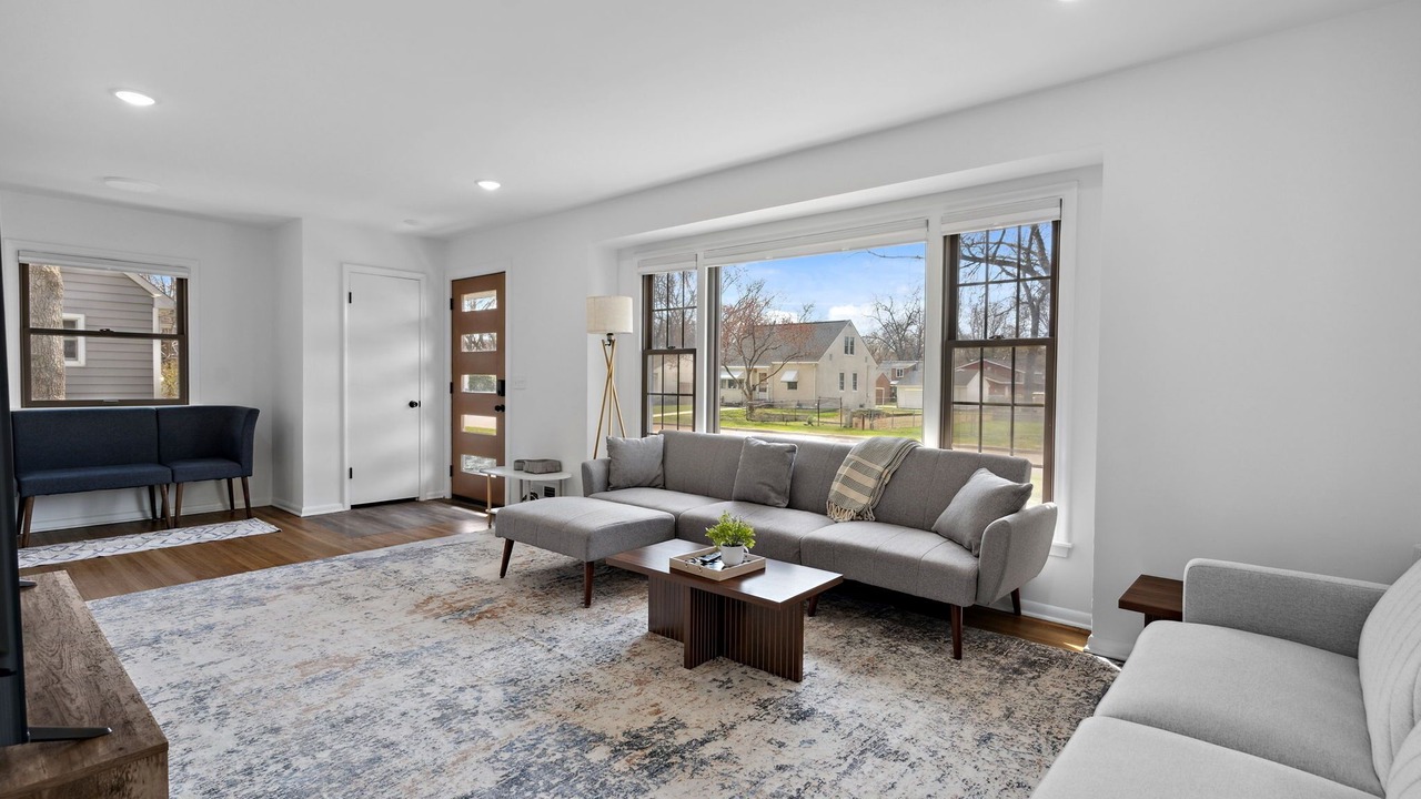 Photo of Livingroom in Richfield