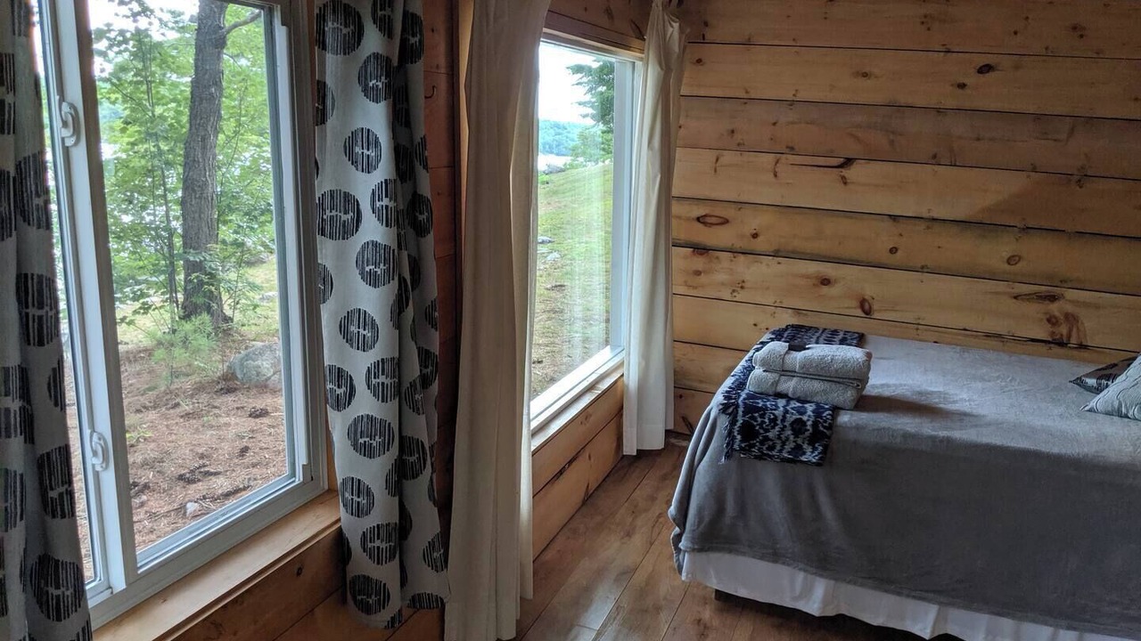 Photo of Bedroom in Arden
