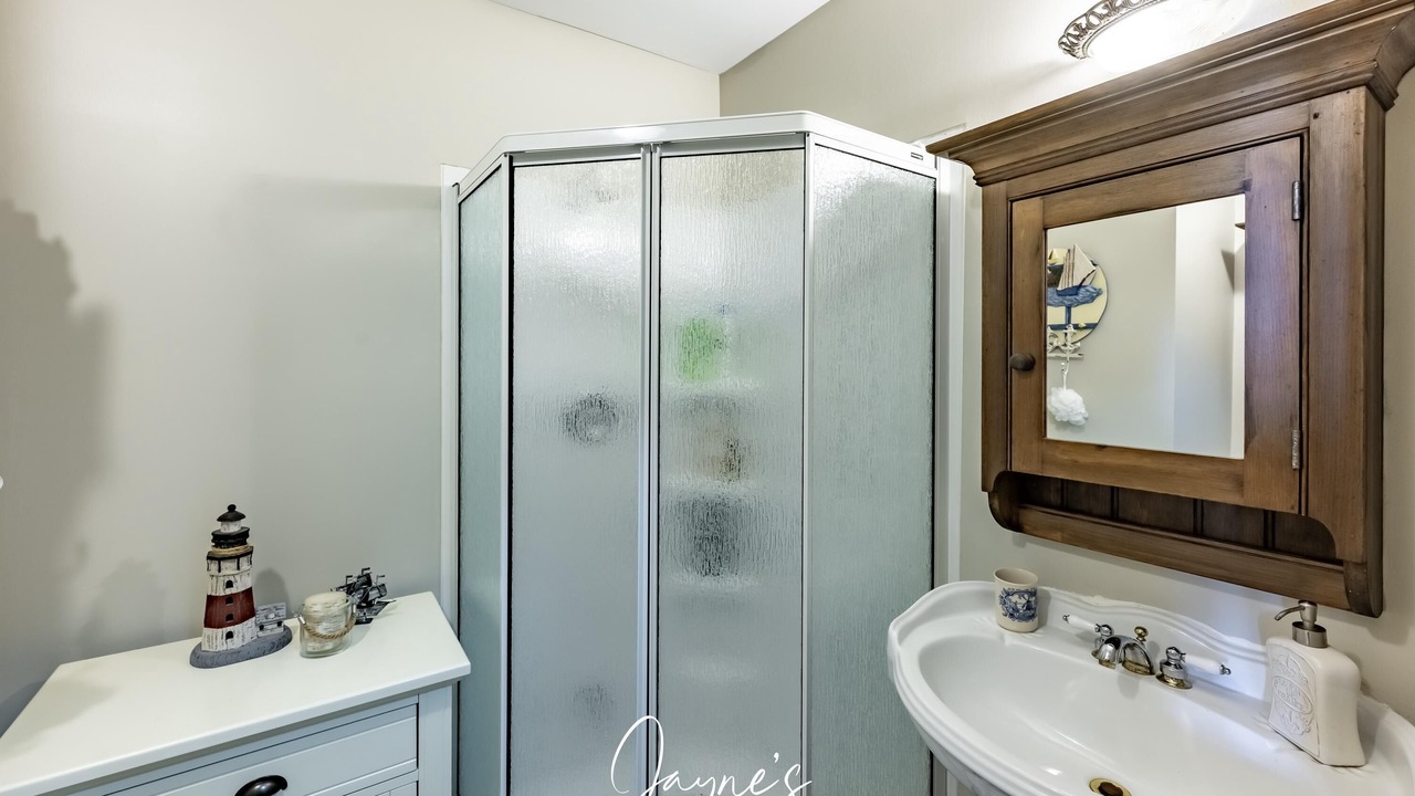Photo of Bathroom in Meaford