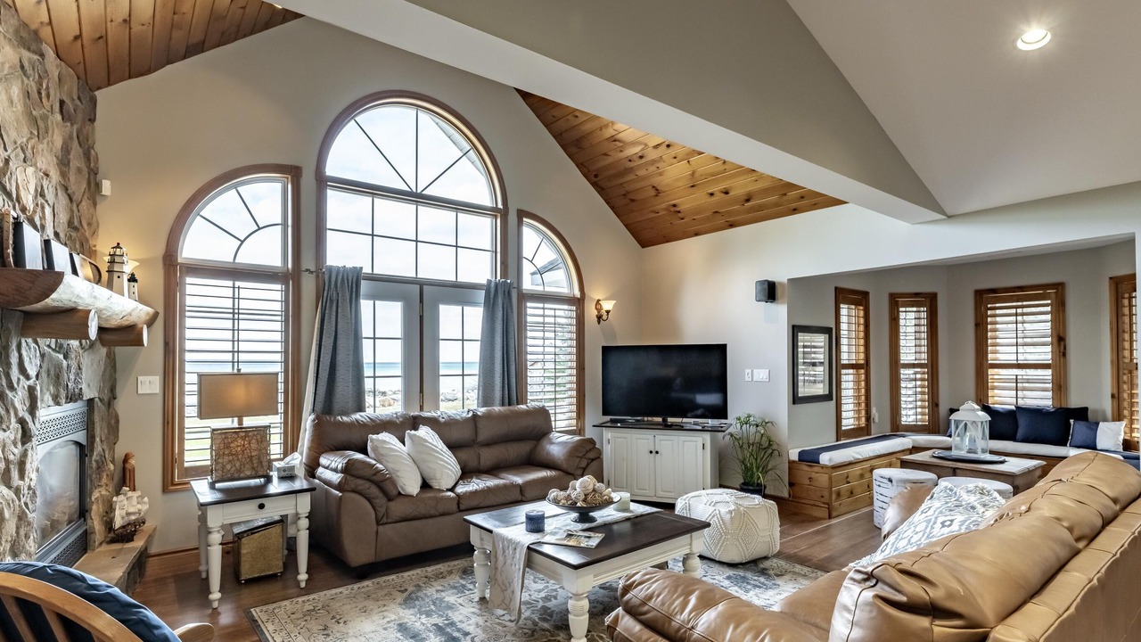 Photo of Livingroom in Meaford