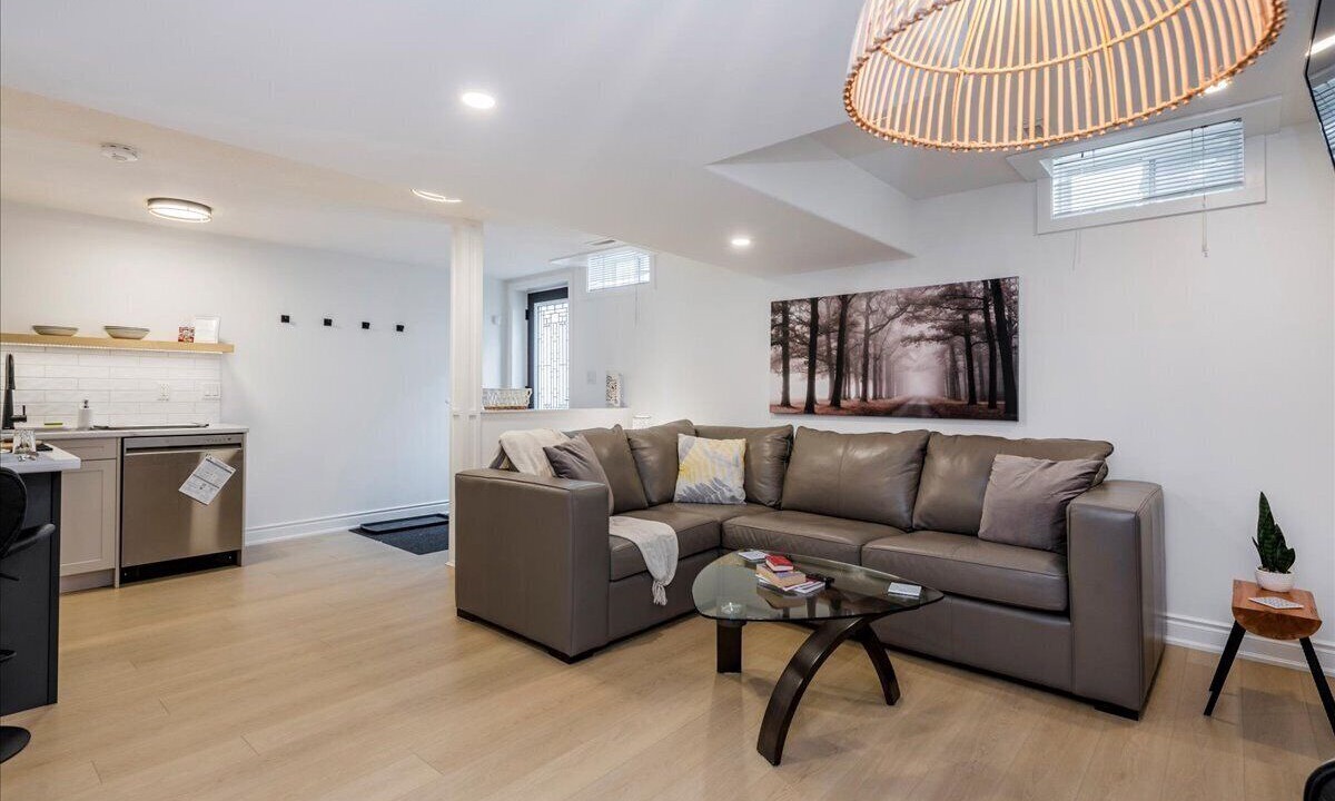 Photo of Livingroom in Barrie