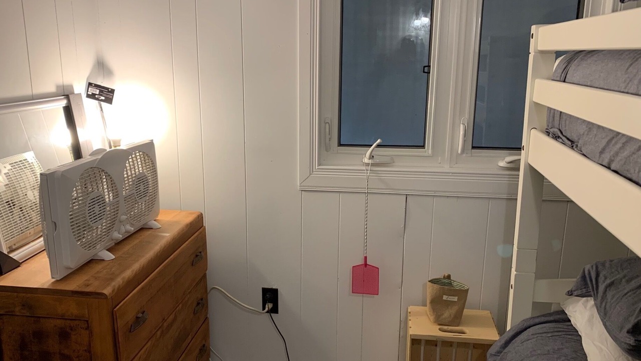 Photo of Bedroom in Leeds and the Thousand Islands