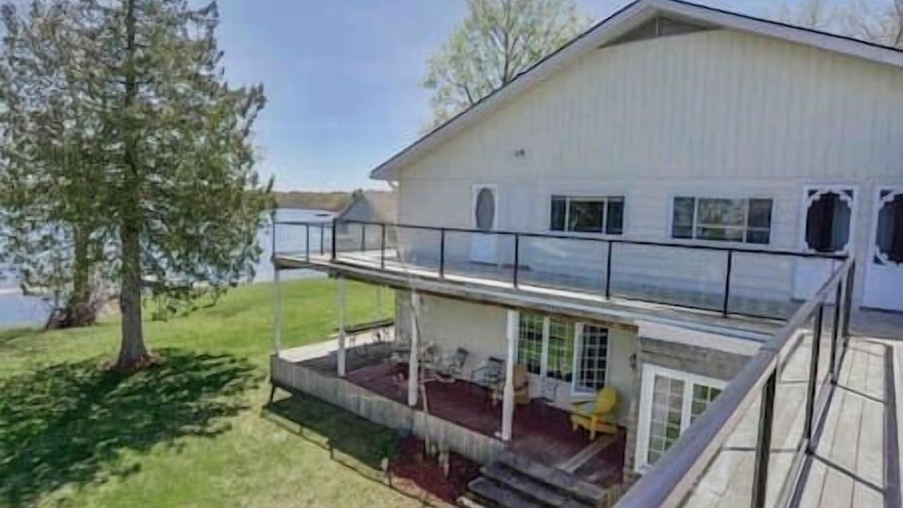 Photo of Patio Balcony in Port Stanton