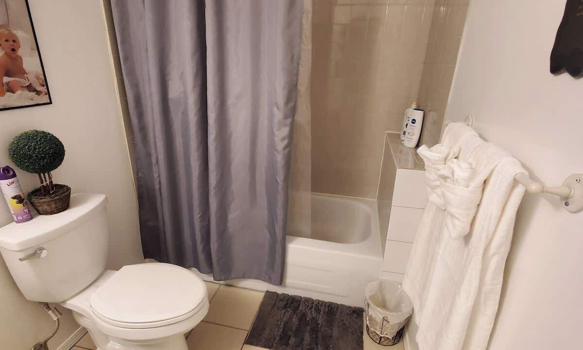Photo of Bathroom in Thunder Bay