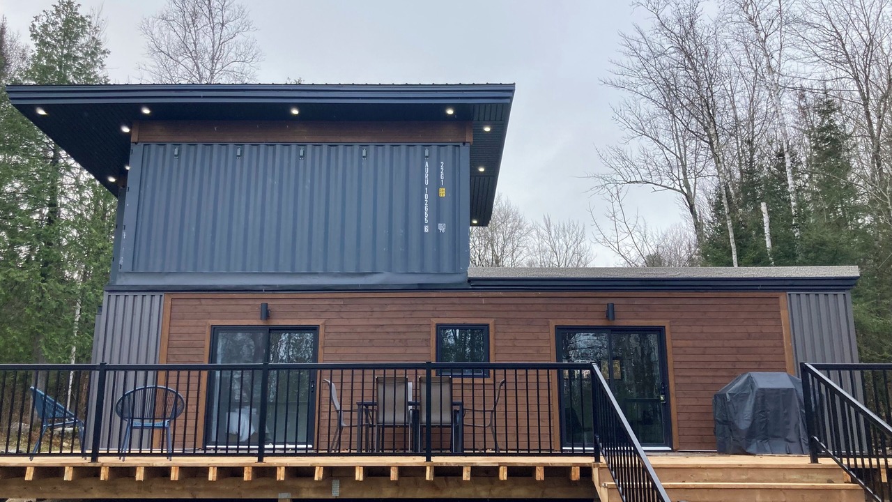 Photo of Outdoor in Calvin