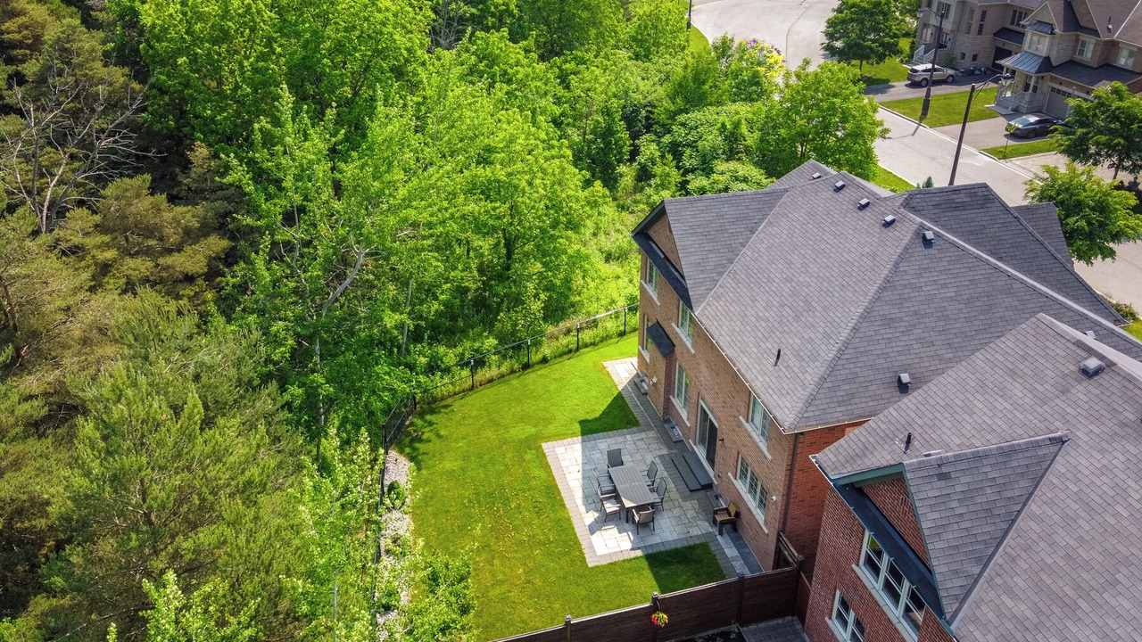 Photo of Patio Balcony in Richmond Hill