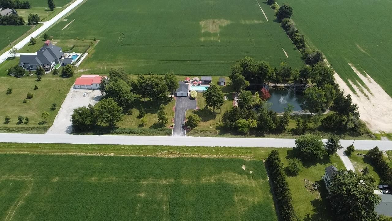 Photo of Outdoor in Lakeshore