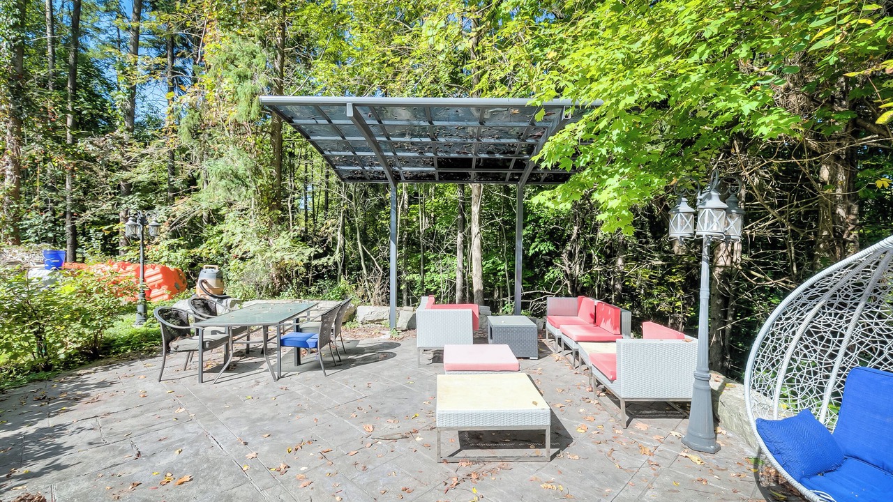 Photo of Outdoor in King City