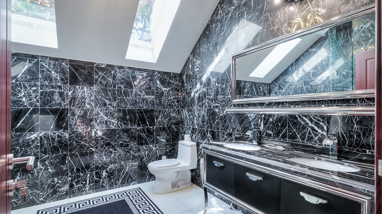 Photo of Bathroom in King City