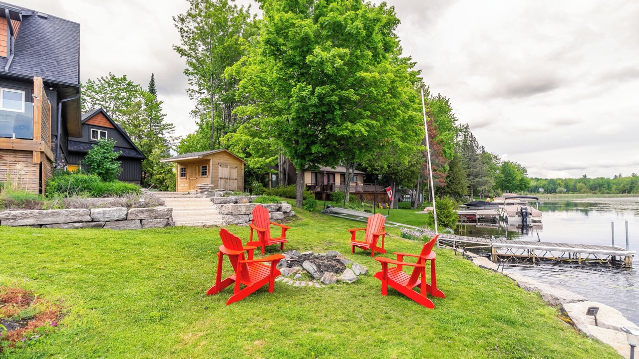 Photo of Patio Balcony in Trent Lakes