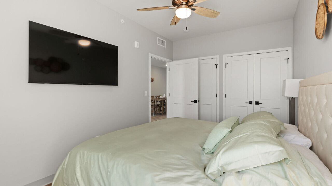 Photo of Bedroom in Lake City