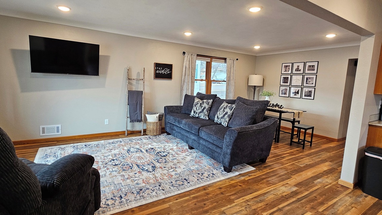 Photo of Livingroom in New Ulm