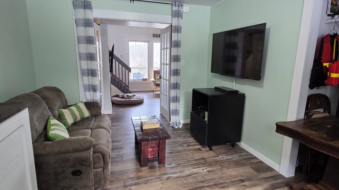 Photo of Bedroom in Tweed