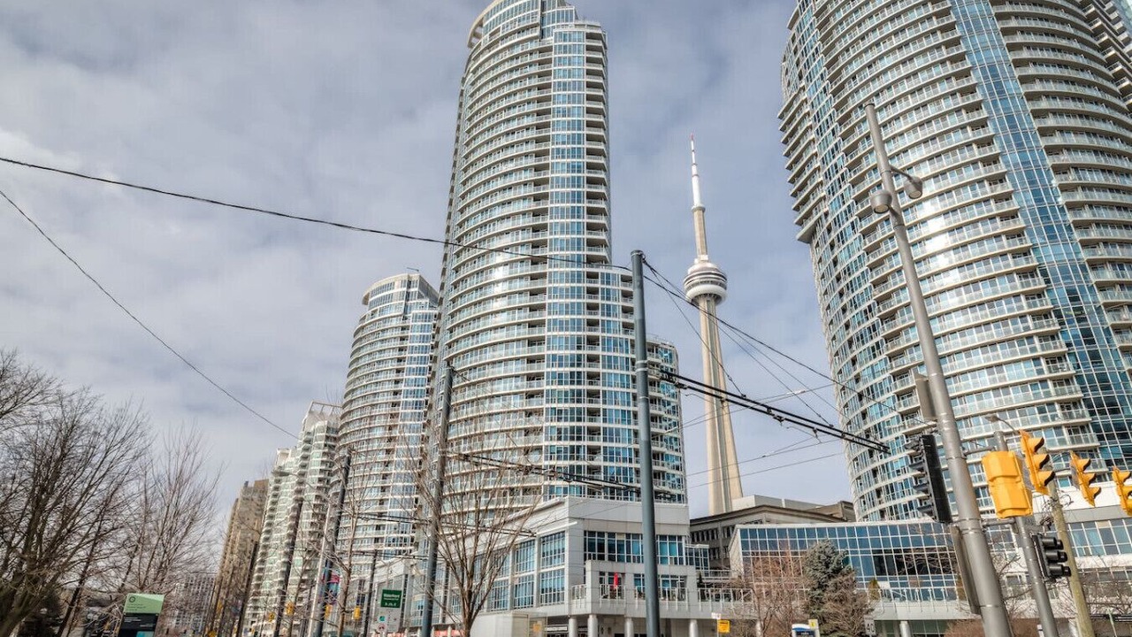 Photo of Others in Toronto Entertainment District