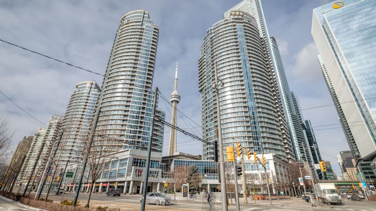 Photo of Others in Toronto Entertainment District