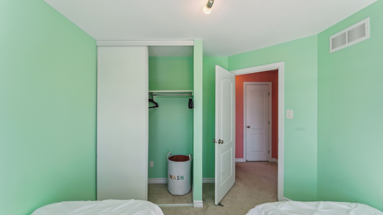 Photo of Bedroom in Ottawa Division